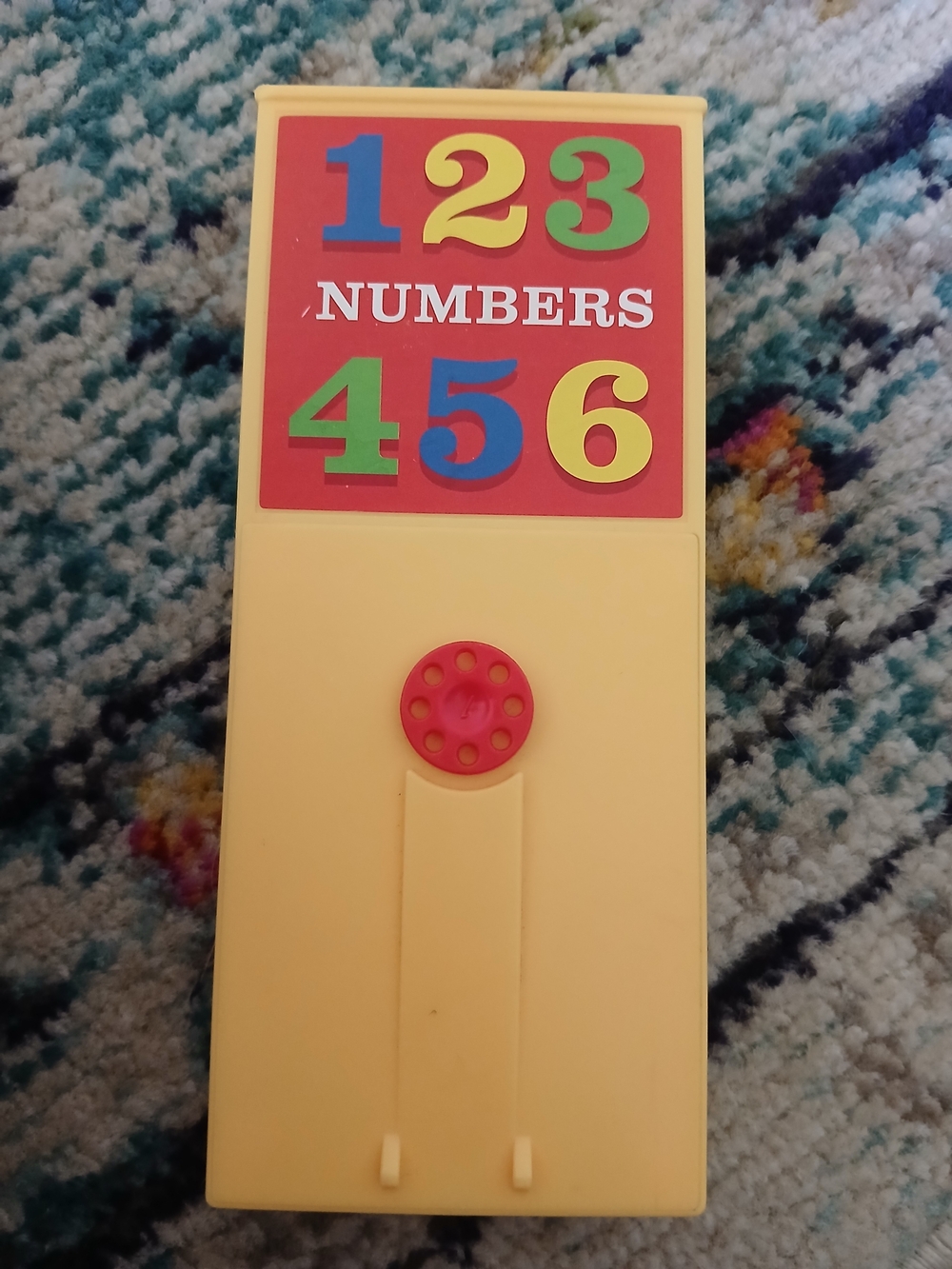 The Vintage Movie Viewer Fisher-Price Preschool Educational Counting Toy 123